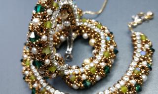 施华洛世奇耳环