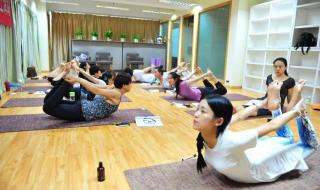 瑜伽教练培训班